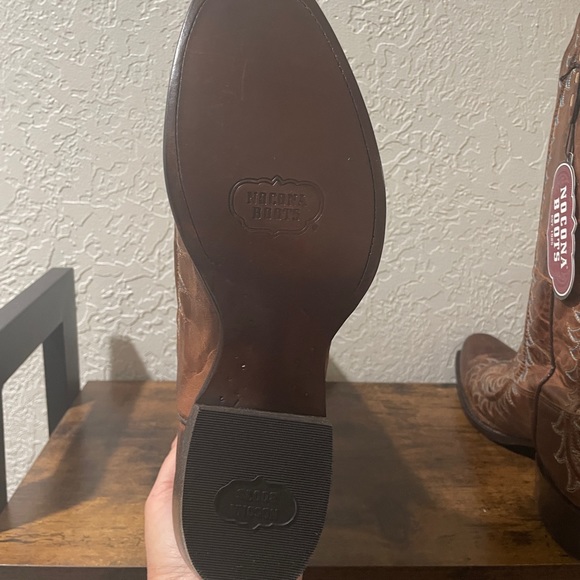NWT Nocona Rich Brown Leather Boots w/ Stitching Sz. 10 - Picture 16 of 16
